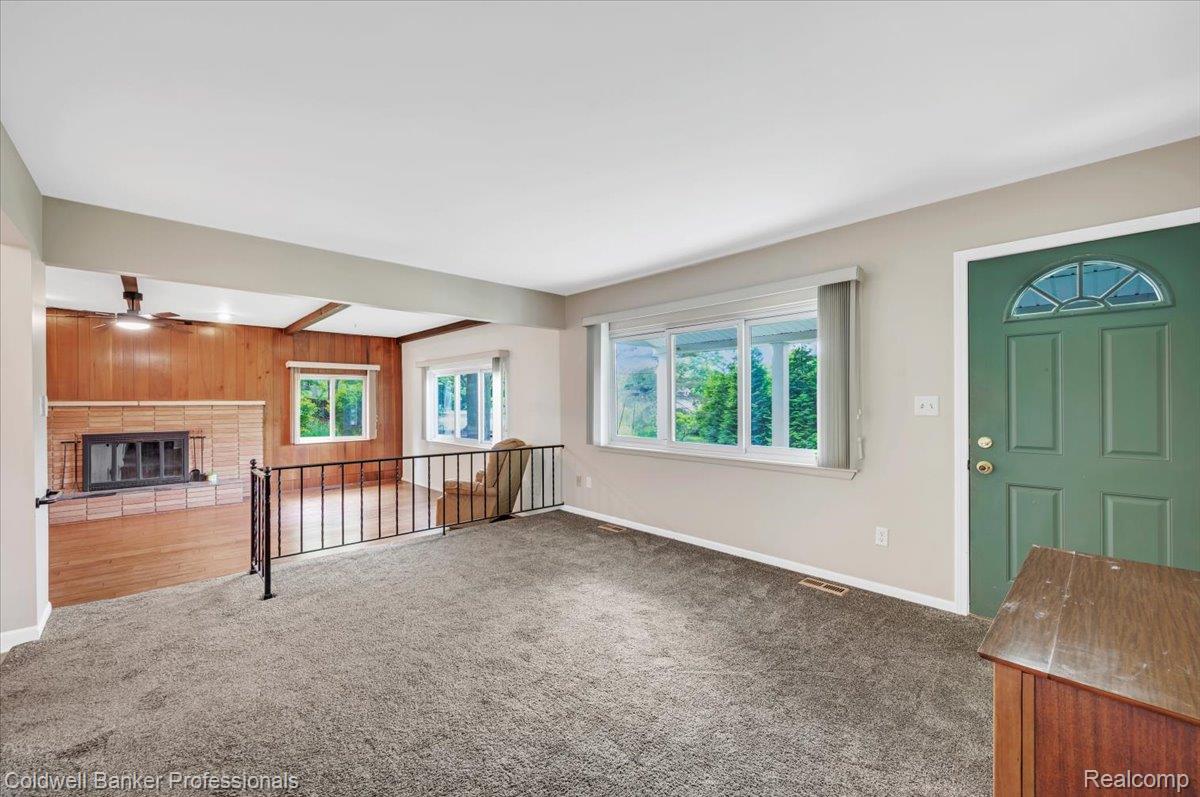 470 Oak Grove Drive Property Photo 21