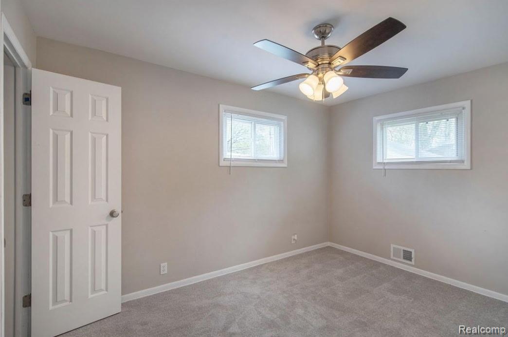 3624 Lynn Street Property Photo 15