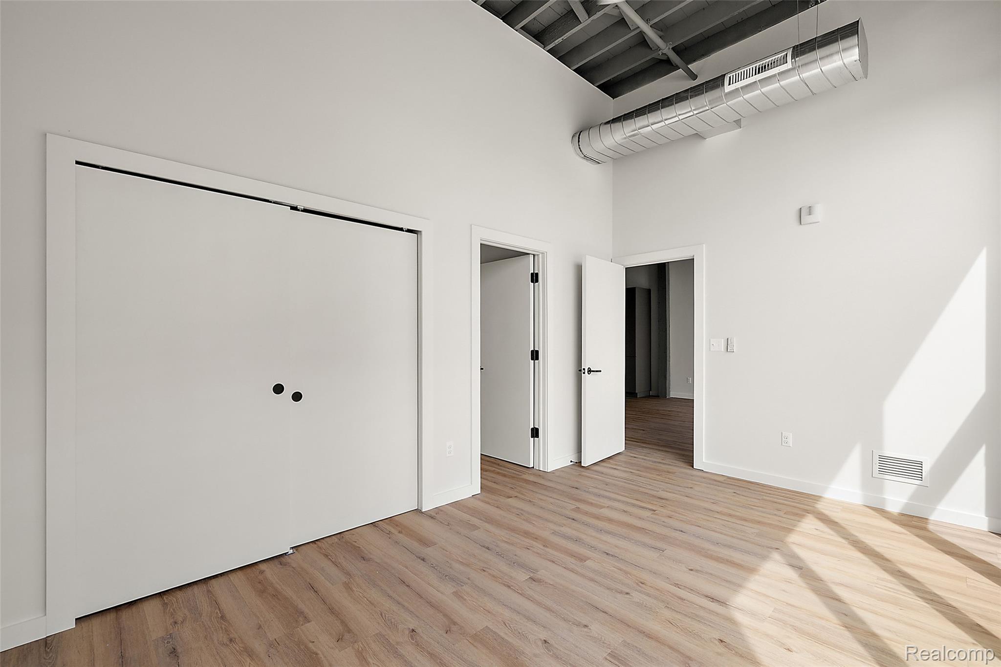 2150 Bagley Street 14 Property Photo 15