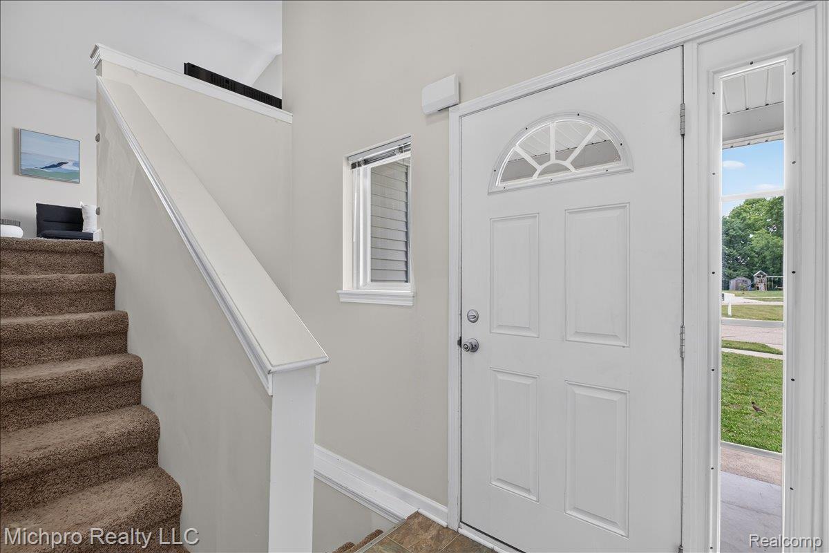 1180 Cimmaron Court Property Photo 6