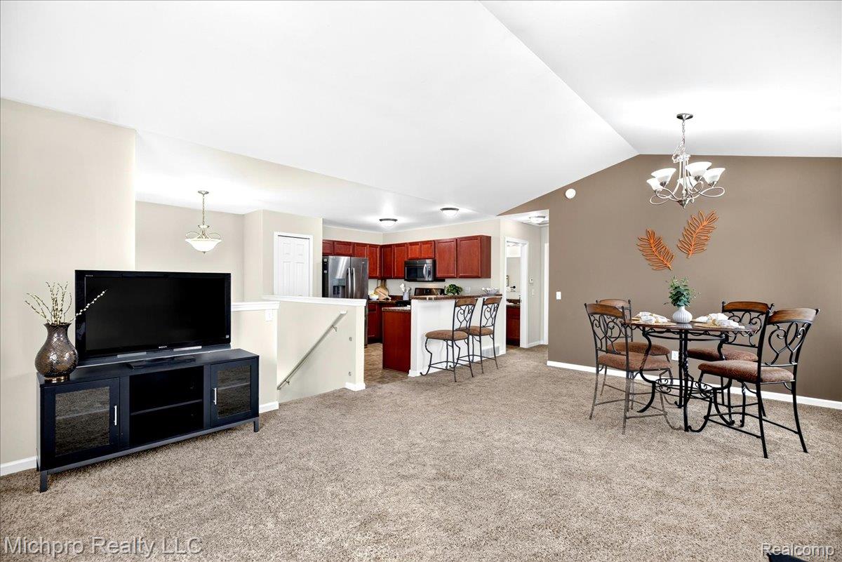 1180 Cimmaron Court Property Photo 11
