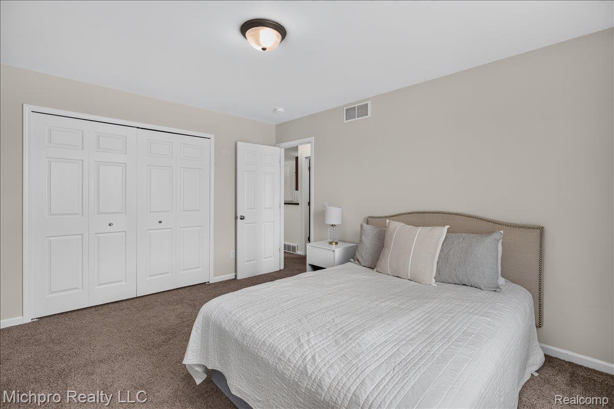 1180 Cimmaron Court Property Photo 15