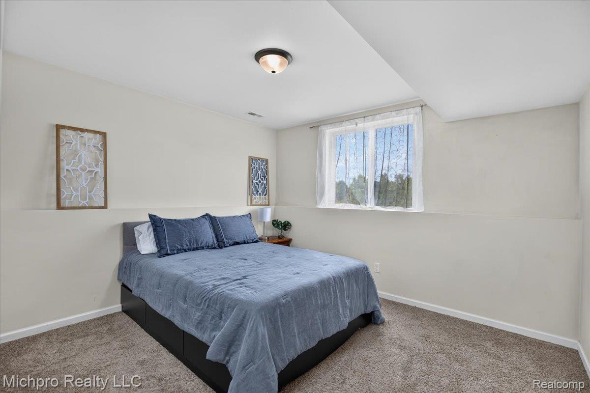 1180 Cimmaron Court Property Photo 24
