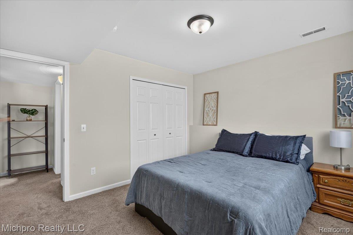 1180 Cimmaron Court Property Photo 25