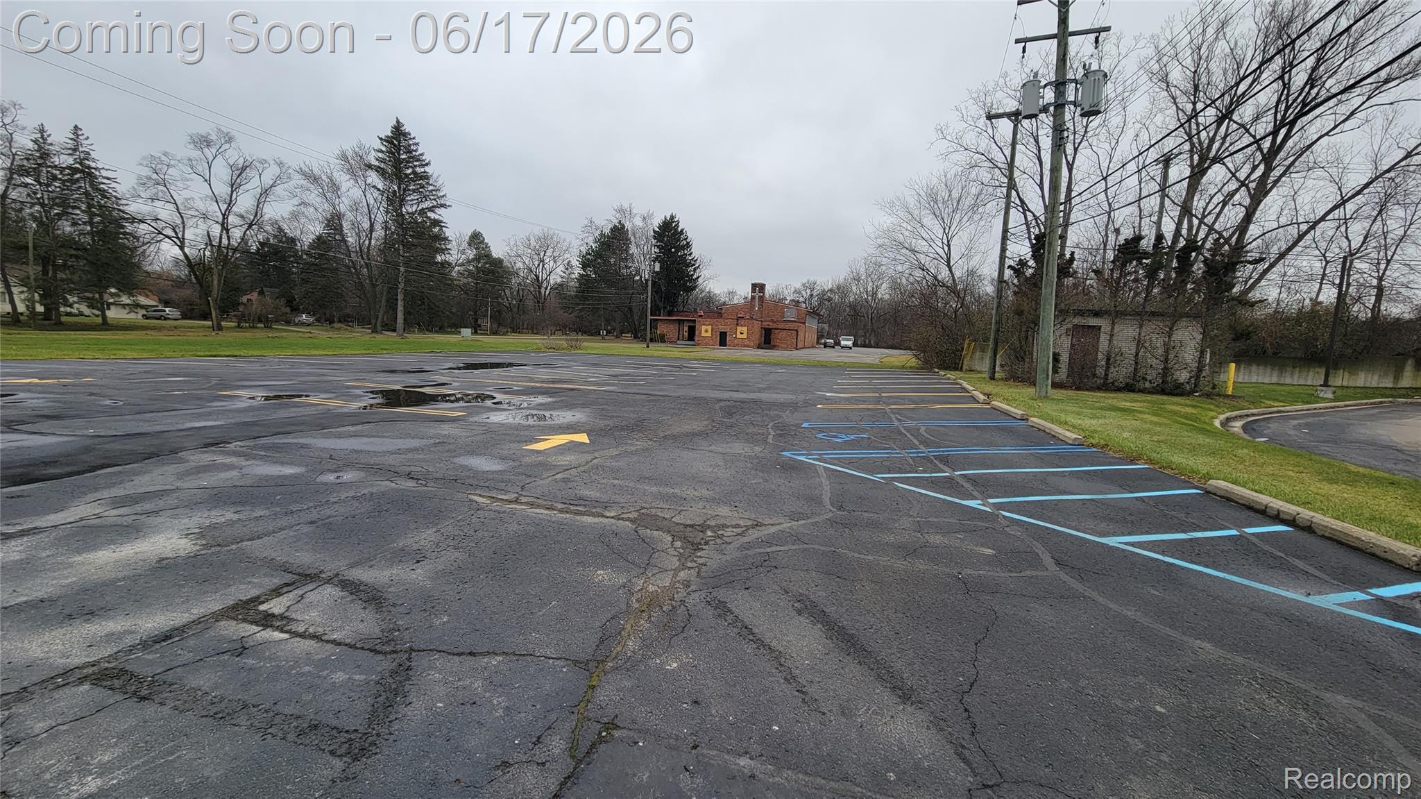 16749, 16755 & 16771 Middlebelt Road Property Photo 9