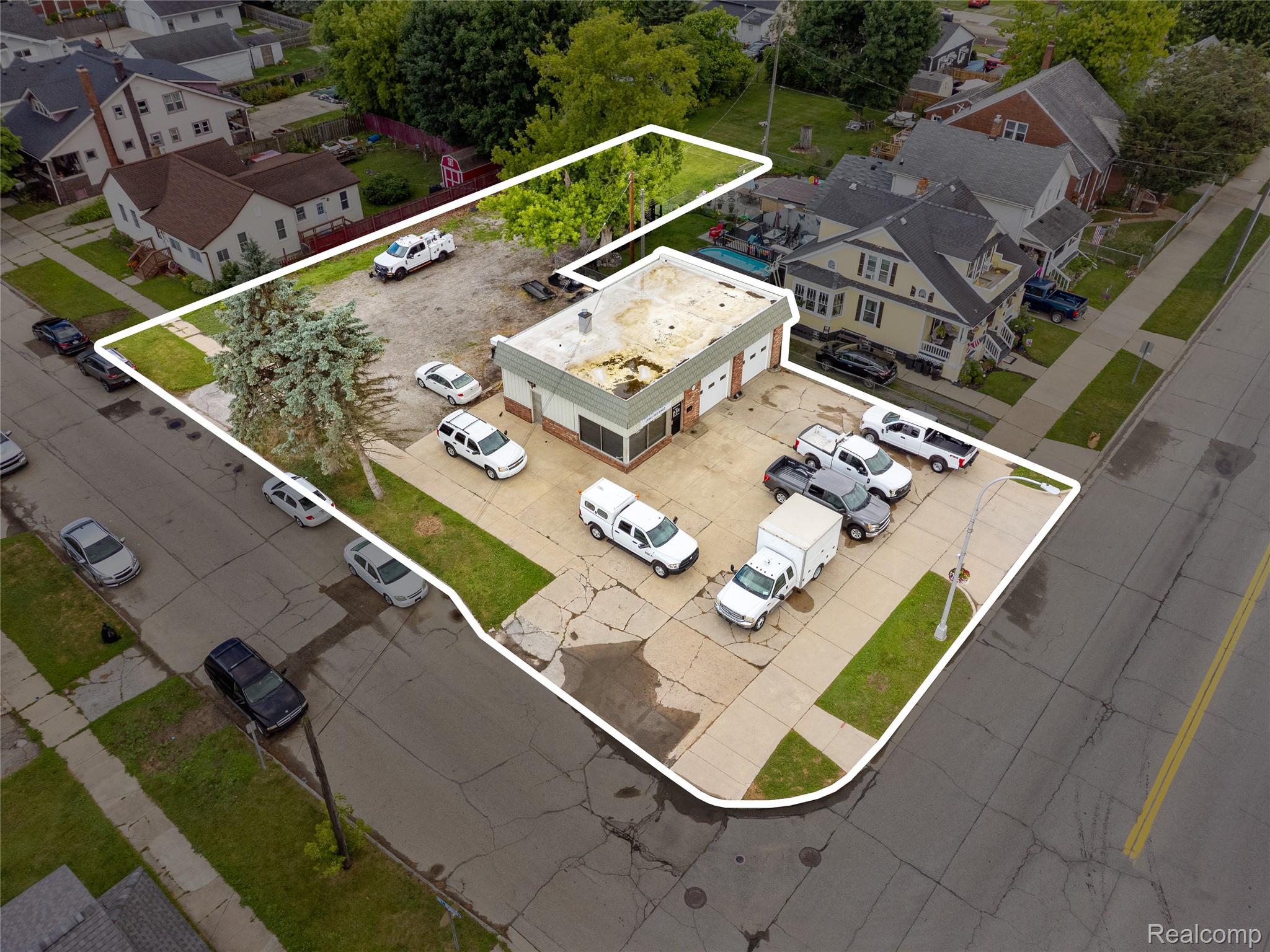 501 Broadway Street Property Photo 22