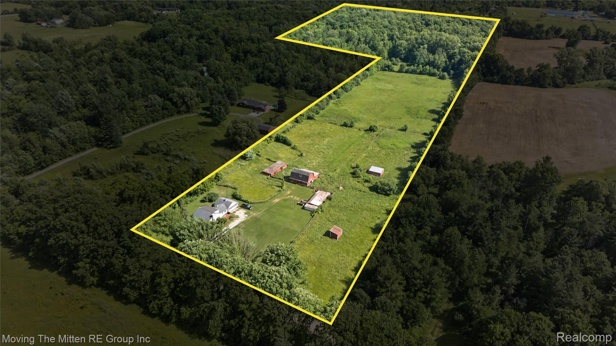 6390 Brookville Road Property Photo 1