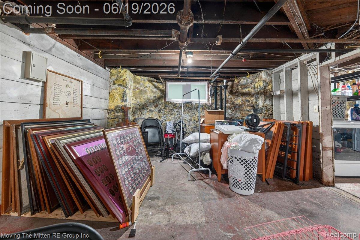 415 W Forest Avenue Property Photo 30