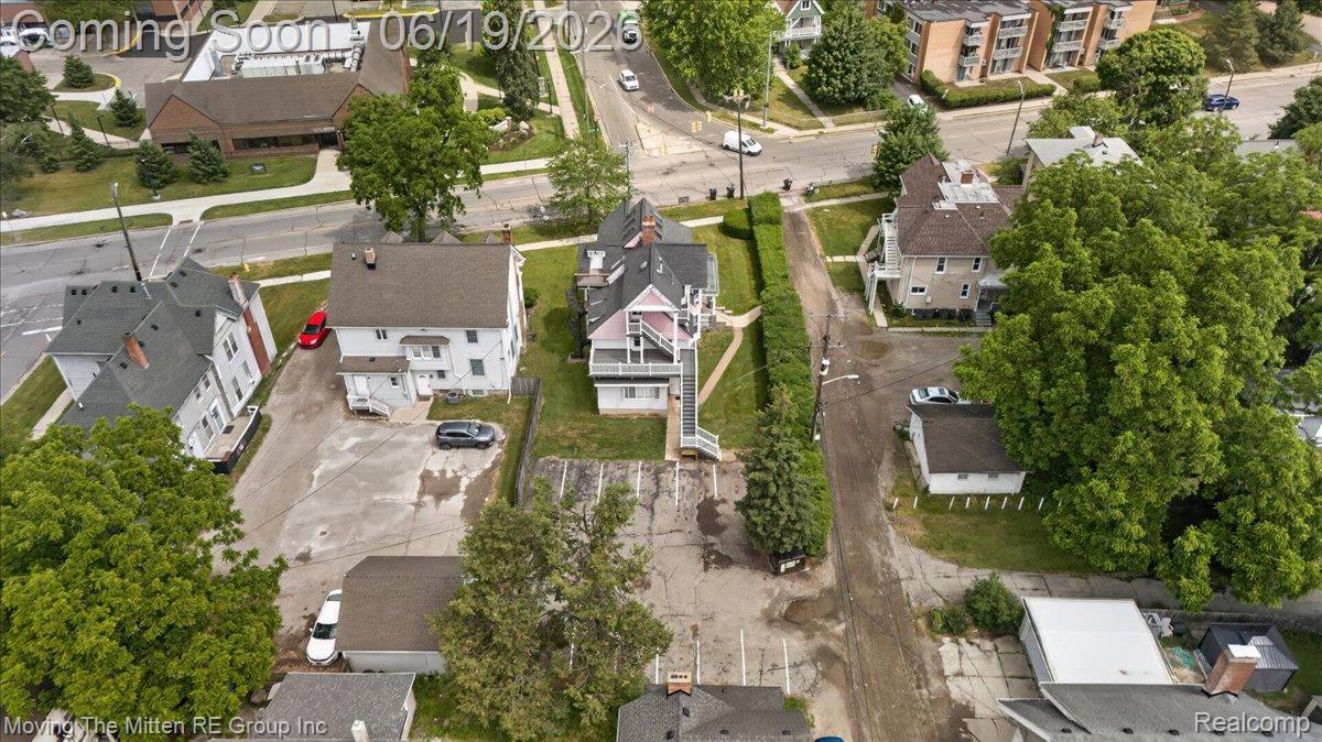 415 W Forest Avenue Property Photo 40