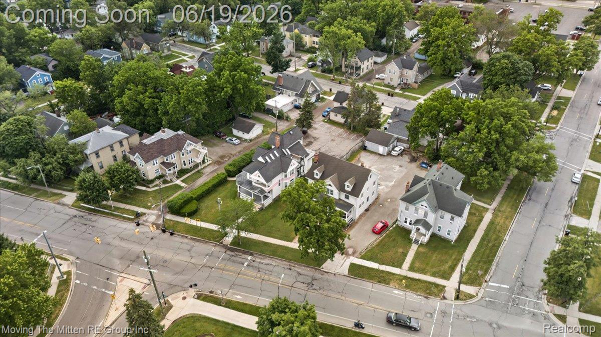 415 W Forest Avenue Property Photo 45