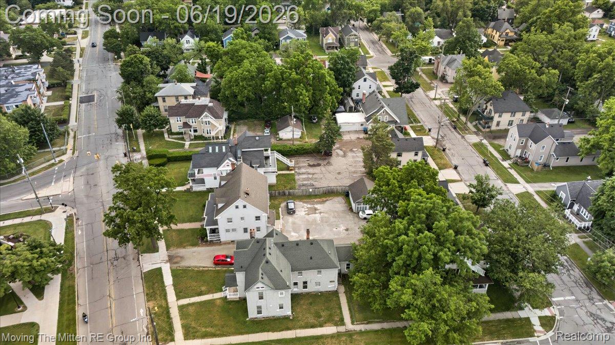 415 W Forest Avenue Property Photo 46