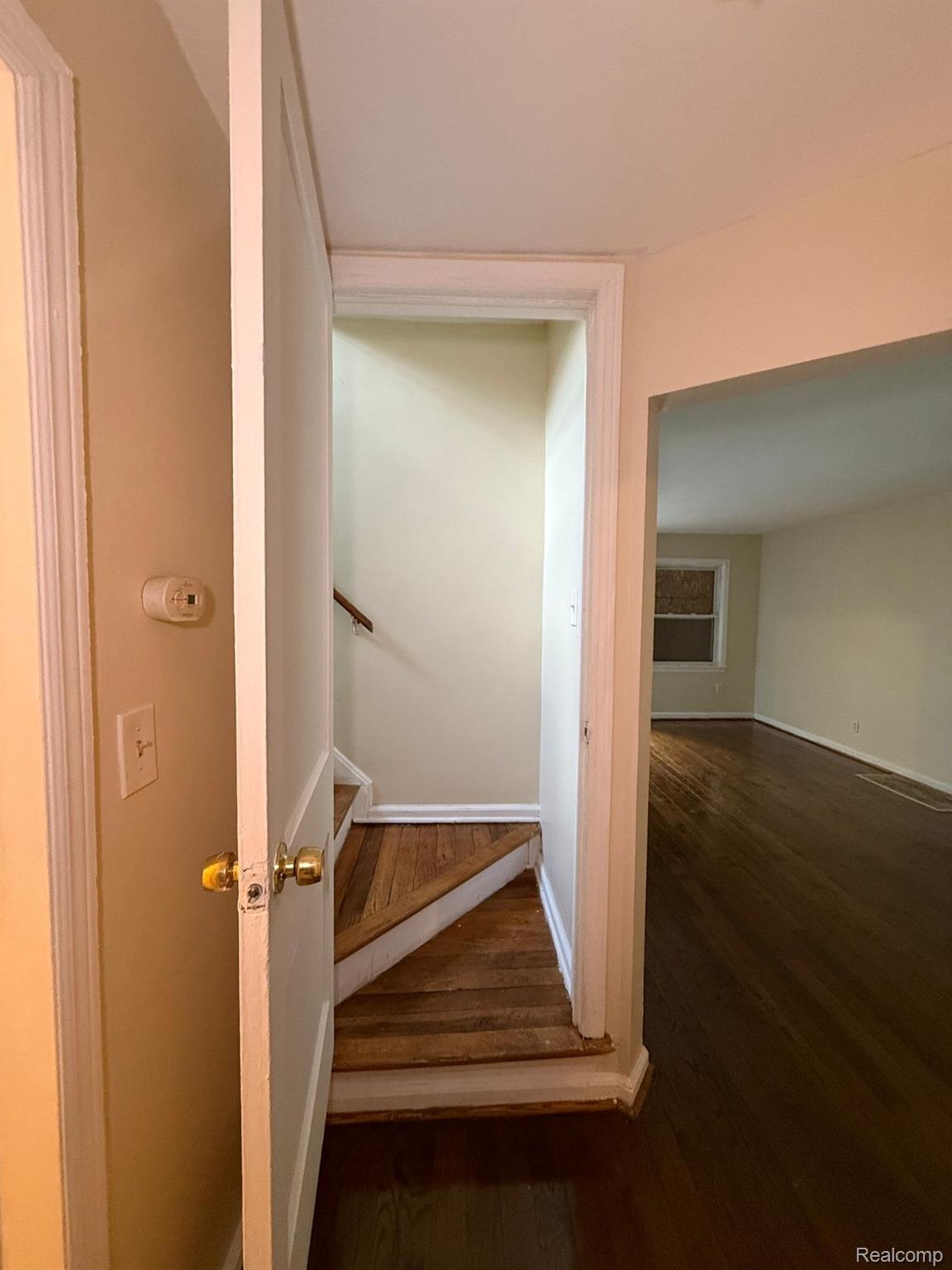 8687 Farmbrook Street Property Photo 20