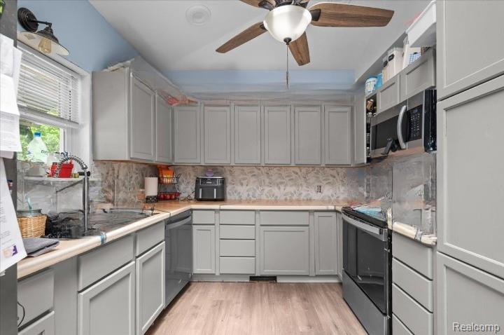 236 Lynn Street Property Photo 3