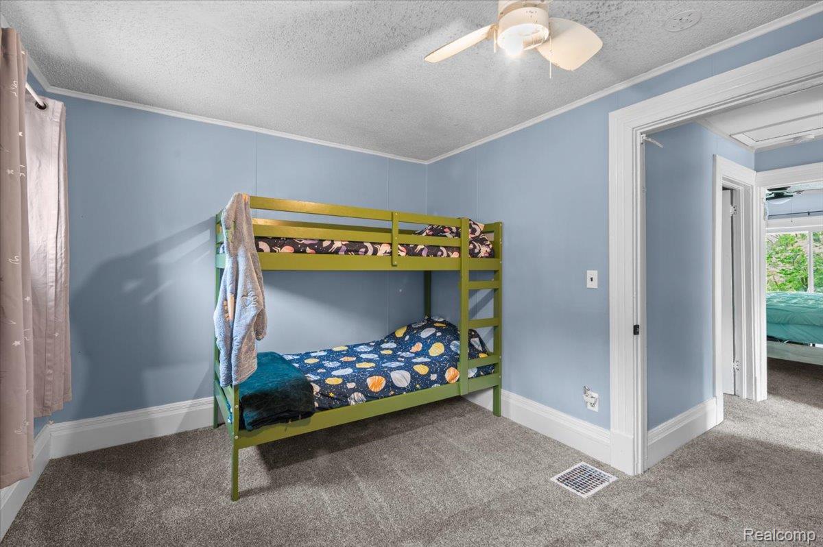 236 Lynn Street Property Photo 15