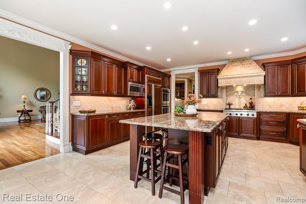 2737 Pebble Beach Drive Property Photo 19