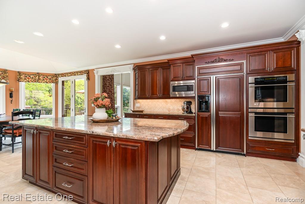 2737 Pebble Beach Drive Property Photo 22