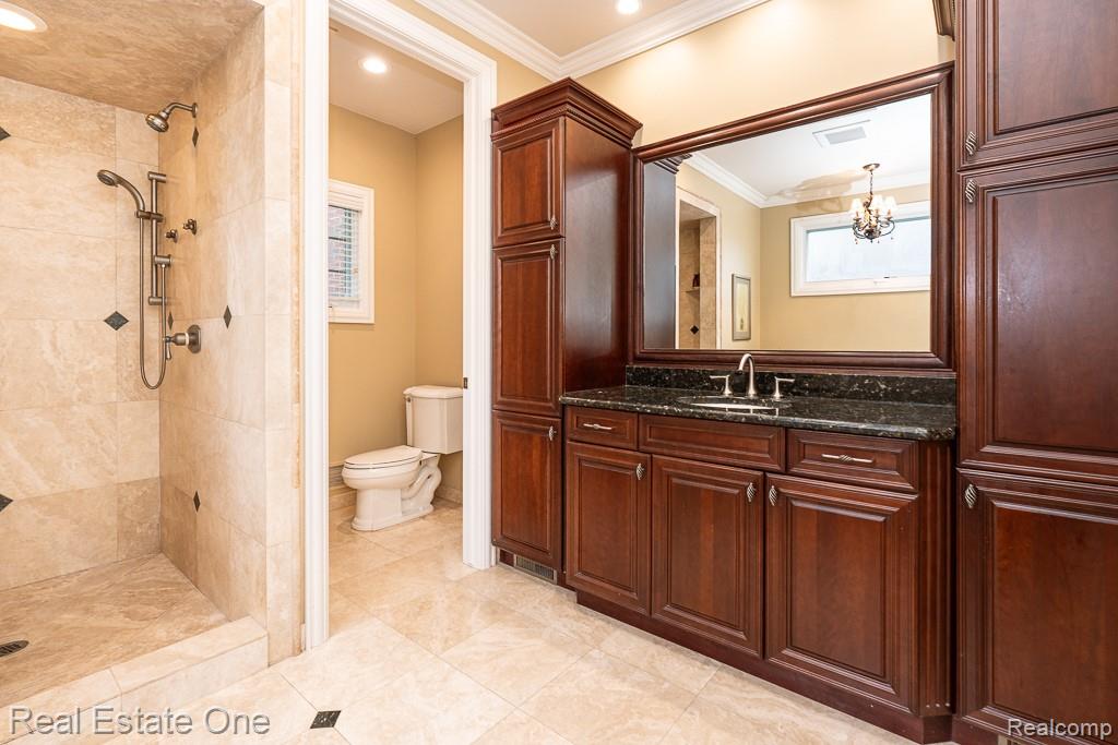 2737 Pebble Beach Drive Property Photo 35