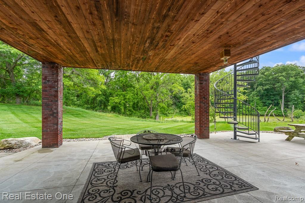 2737 Pebble Beach Drive Property Photo 61