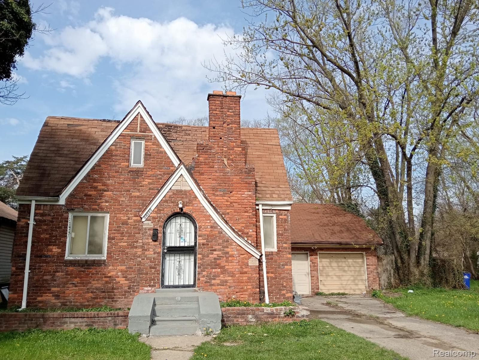 14111 Steel Street Property Photo 1