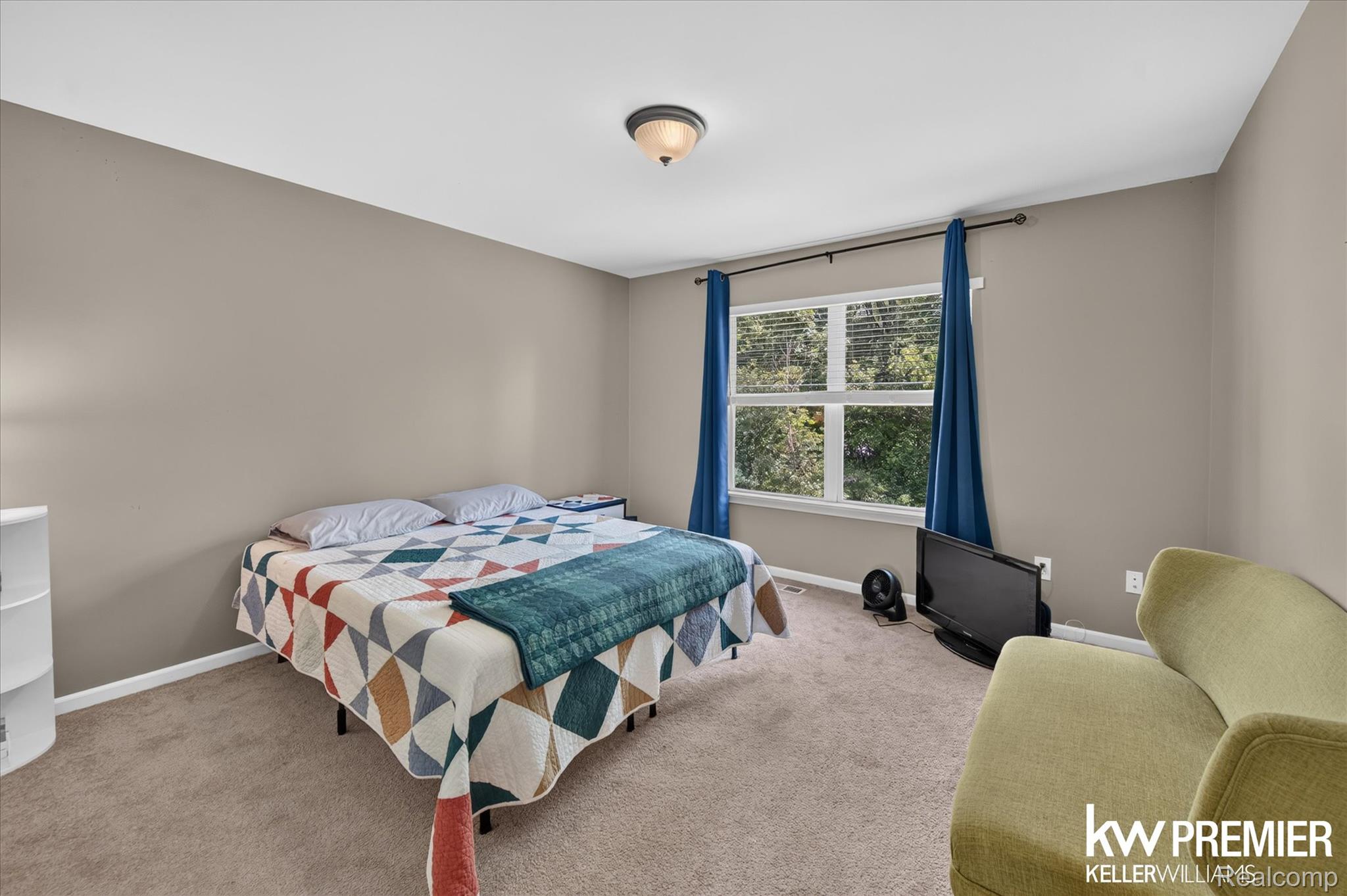 551 Indian Oaks Drive Property Photo 15