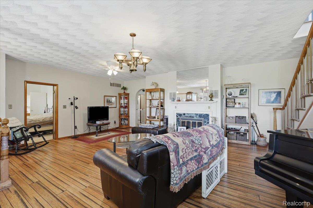 5726 Barnes Road Property Photo 41