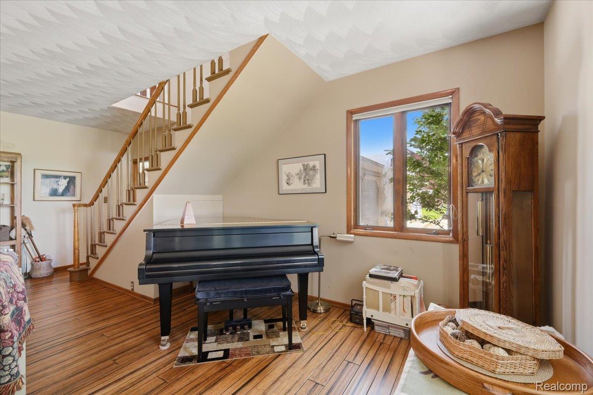 5726 Barnes Road Property Photo 42