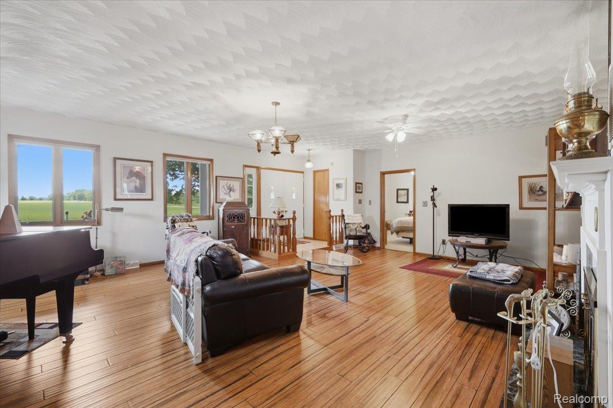 5726 Barnes Road Property Photo 44