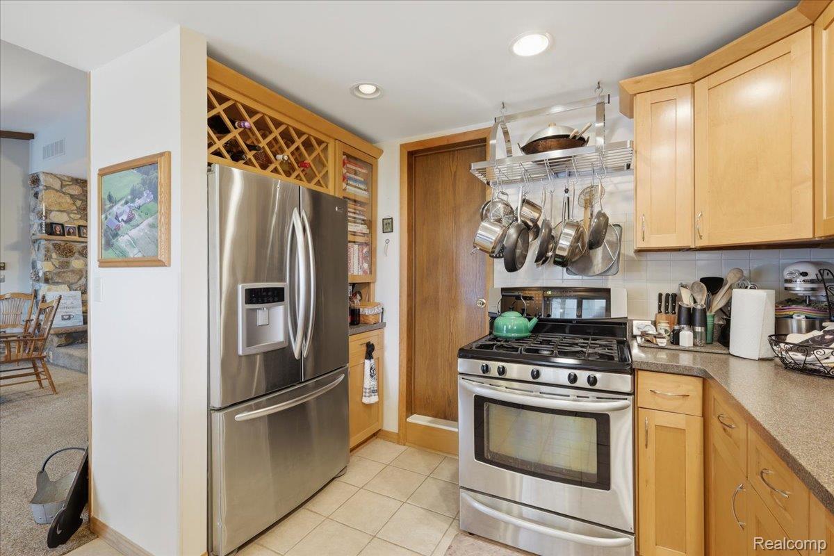 5726 Barnes Road Property Photo 47