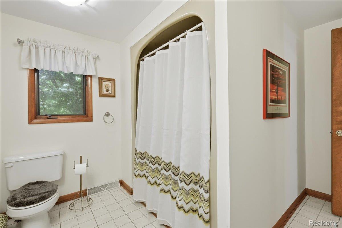 5726 Barnes Road Property Photo 74