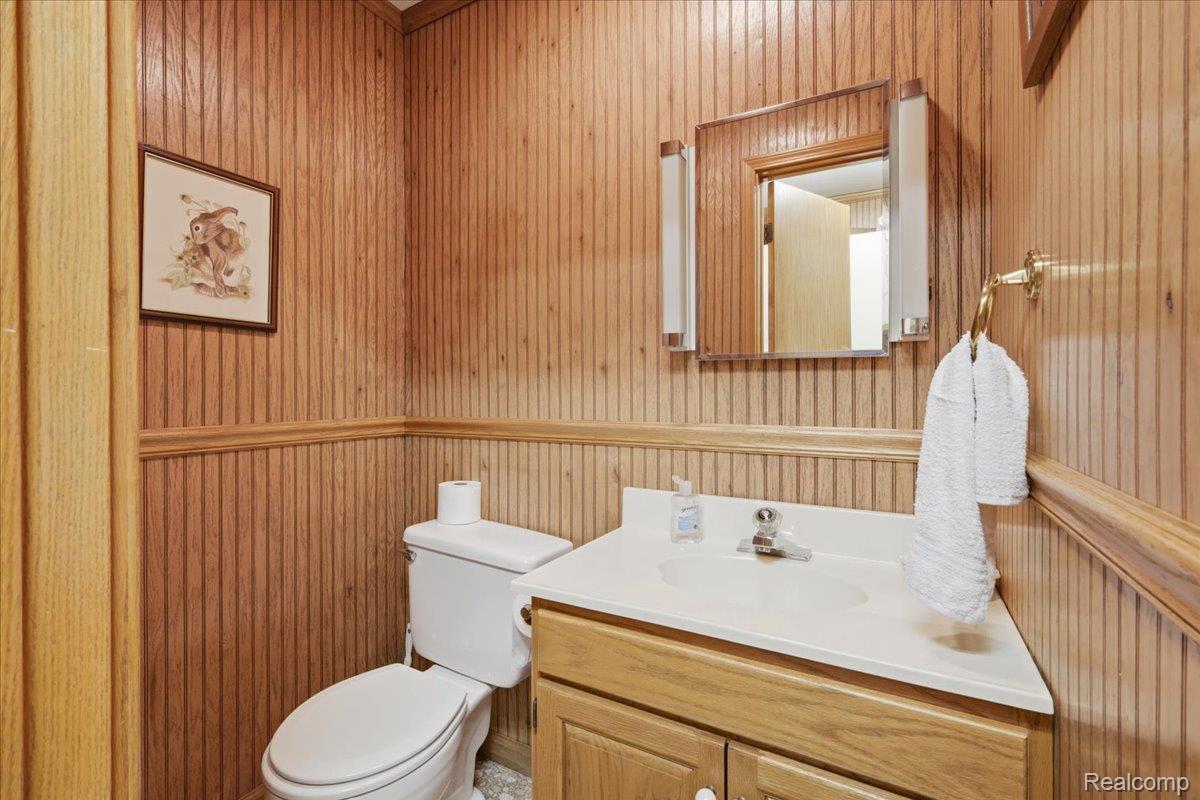 5726 Barnes Road Property Photo 75