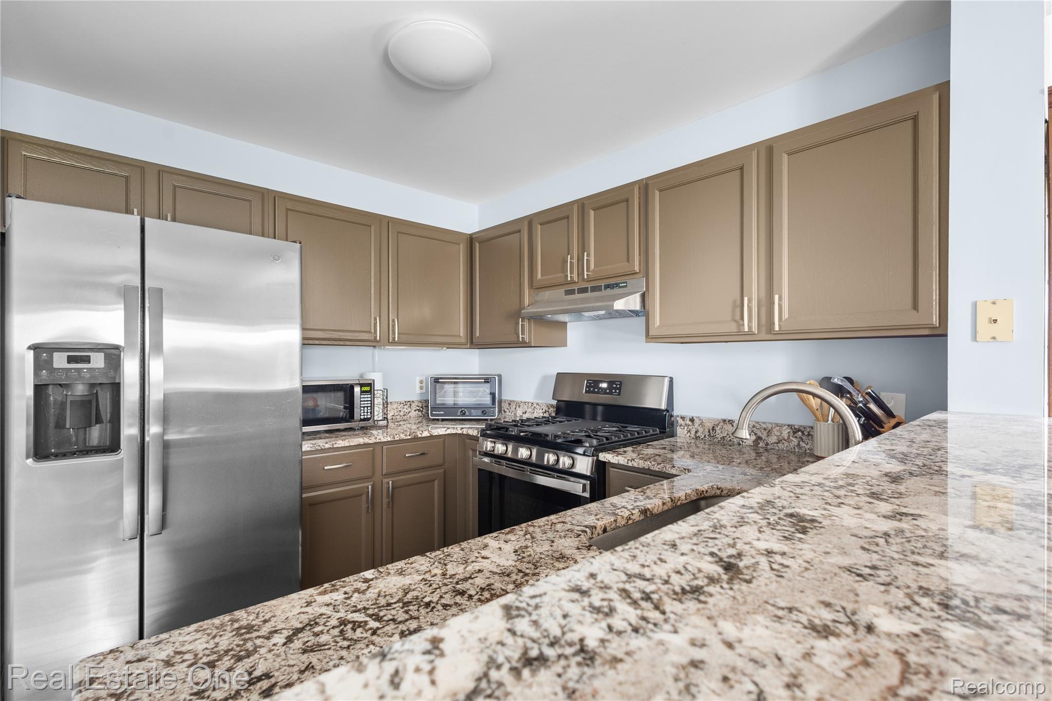 18515 Brookside Lane 16 Property Photo 17