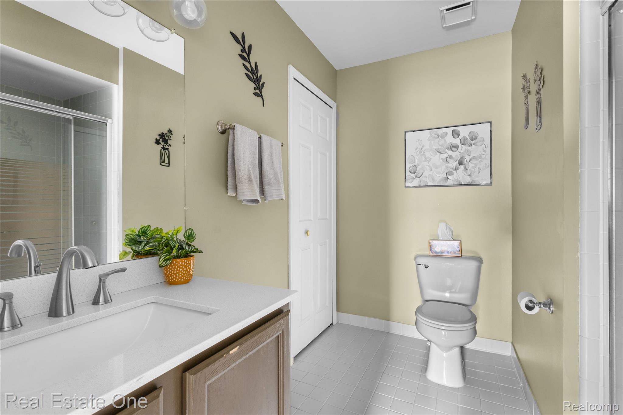 18515 Brookside Lane 16 Property Photo 20