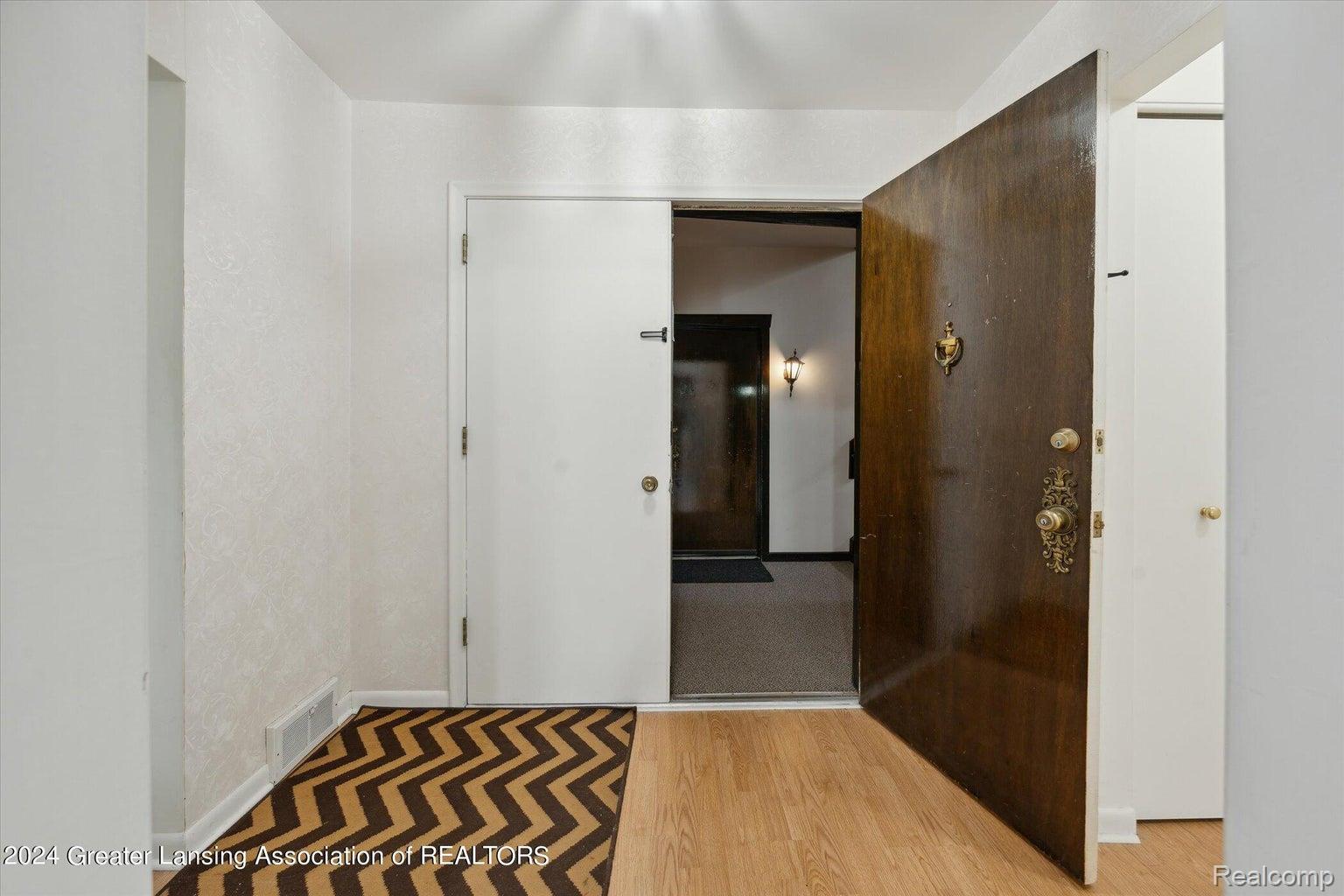 2926 Mount Hope Road Property Photo 8