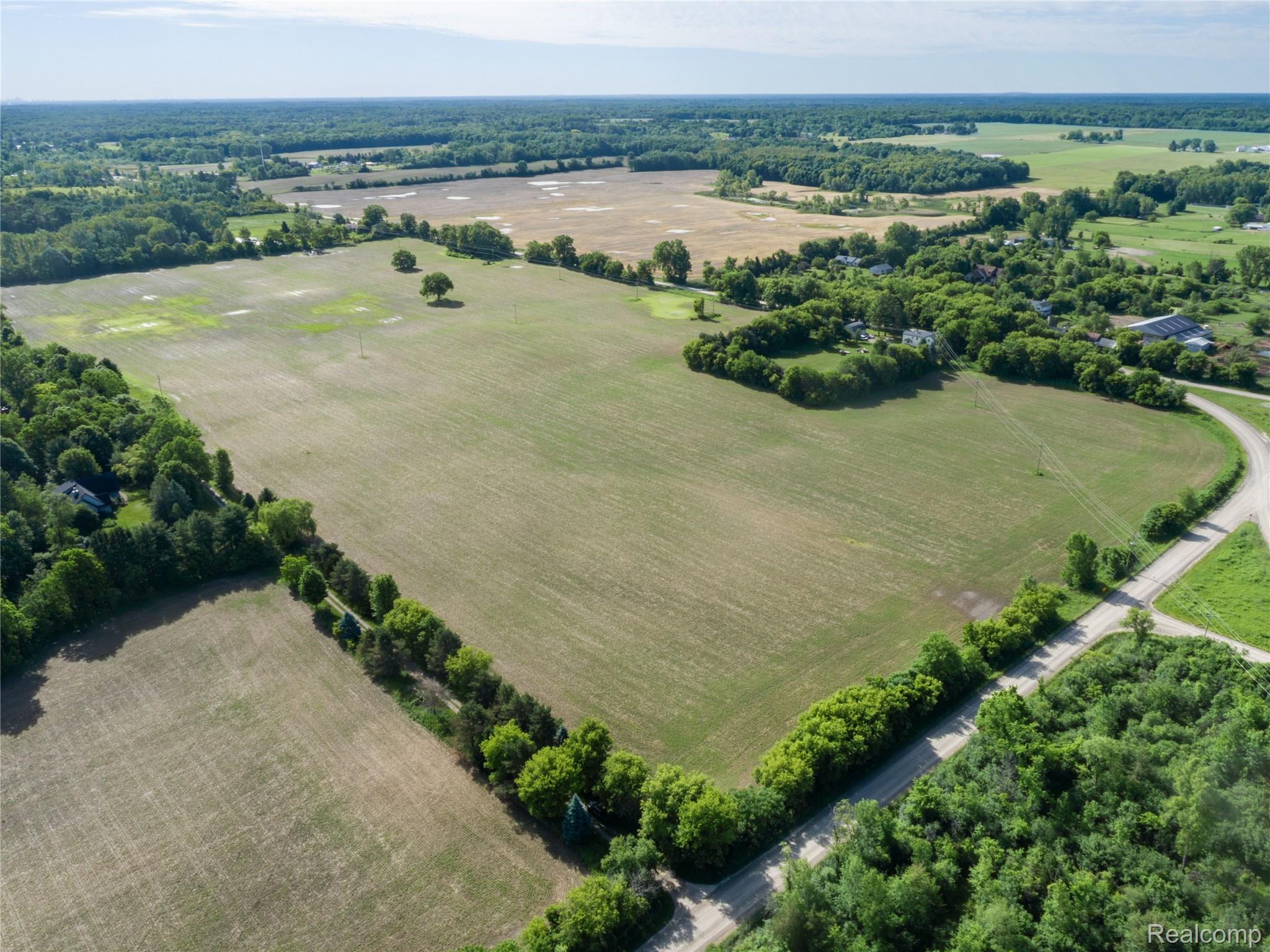 000 6 Mile Road Property Photo 18