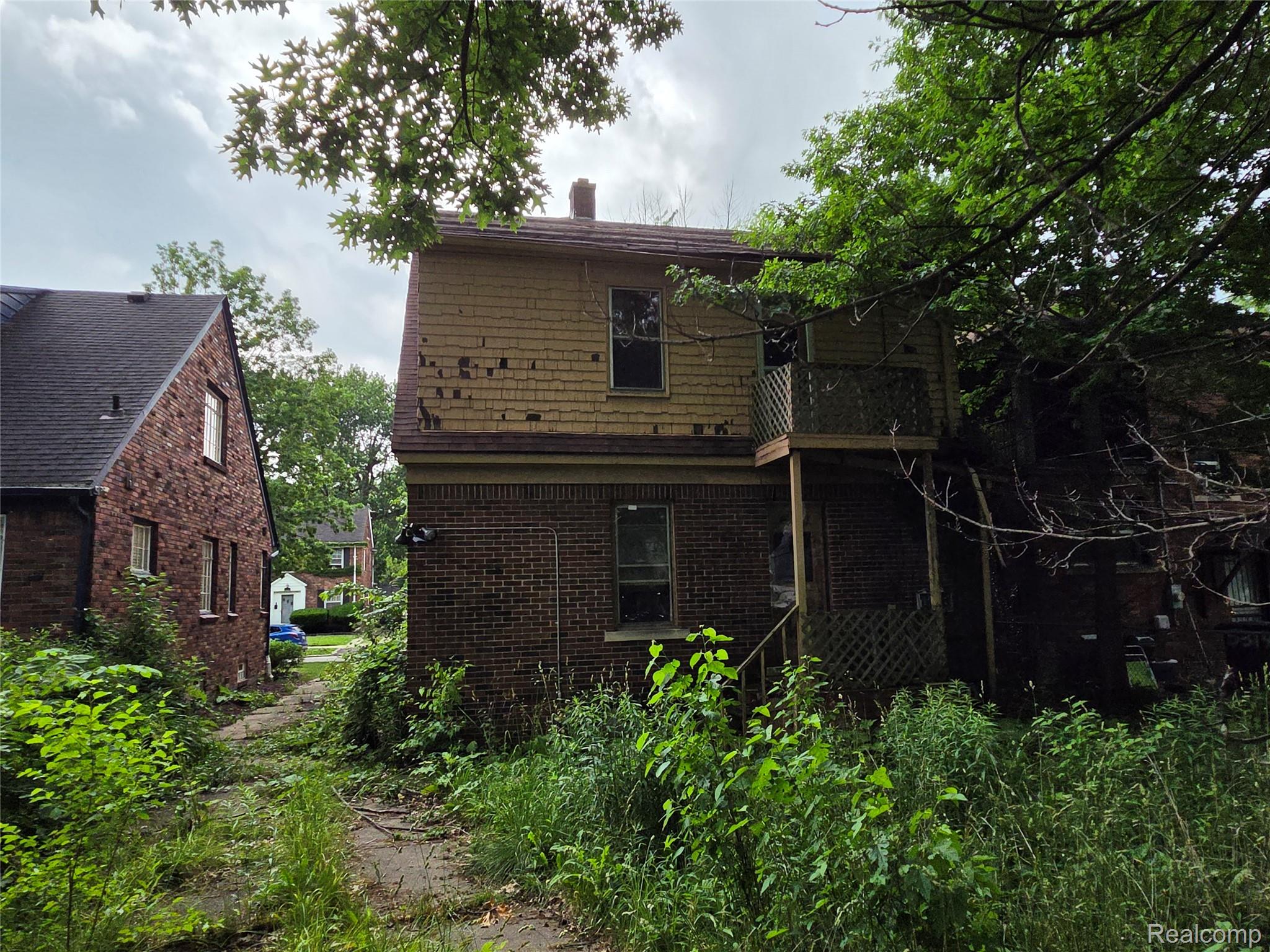 5310 Grayton Street Property Photo 4