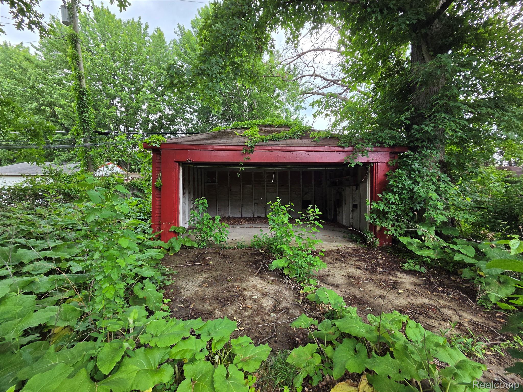 5310 Grayton Street Property Photo 5