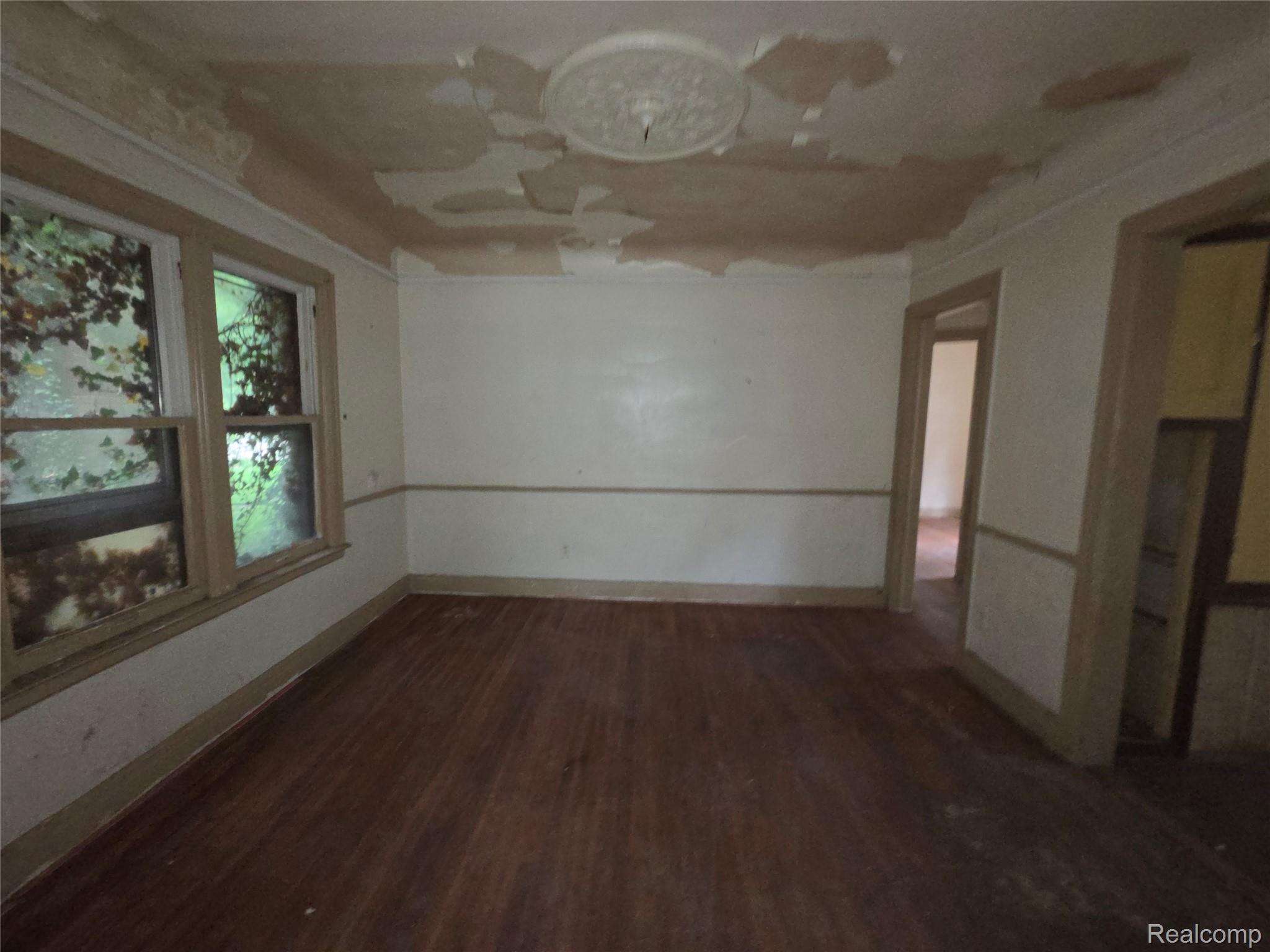 5310 Grayton Street Property Photo 13