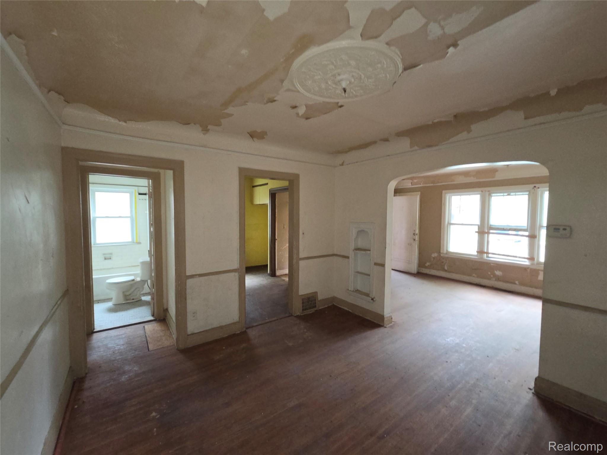 5310 Grayton Street Property Photo 14