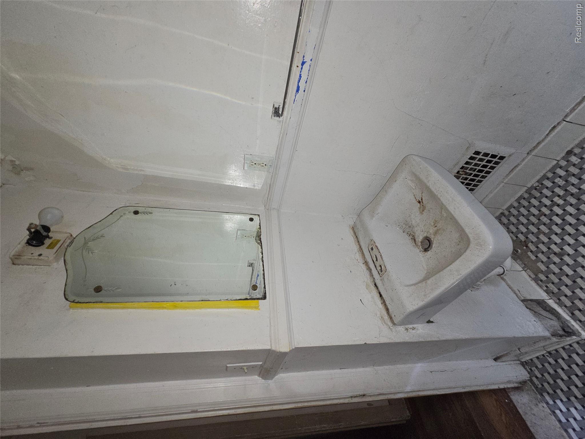 5310 Grayton Street Property Photo 23