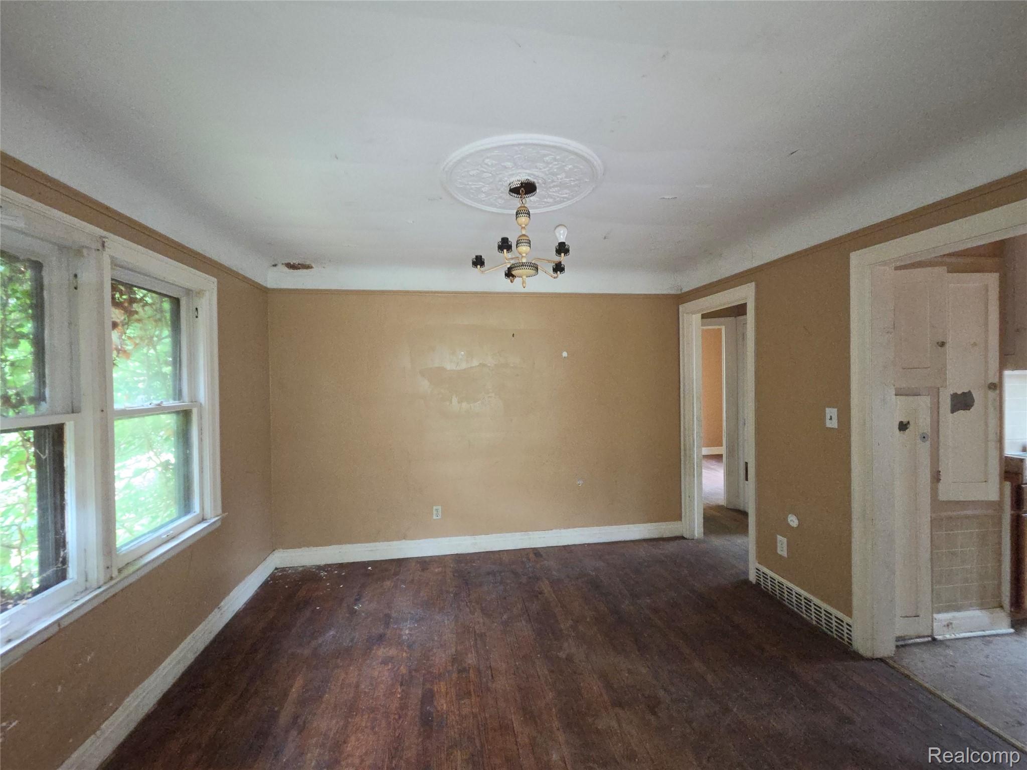 5310 Grayton Street Property Photo 37