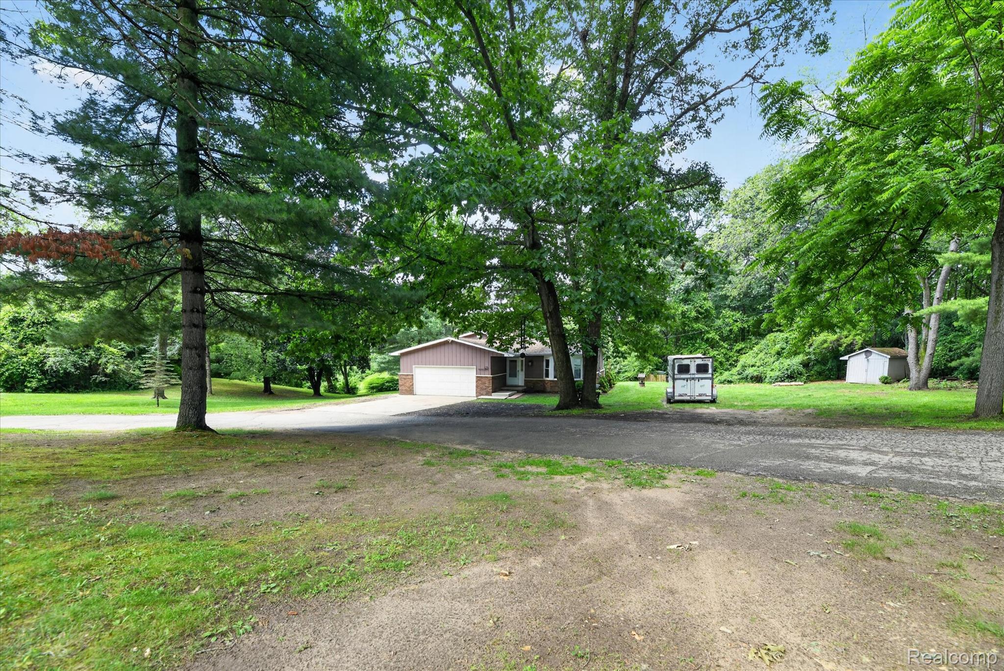 423 Sunset Property Photo 4