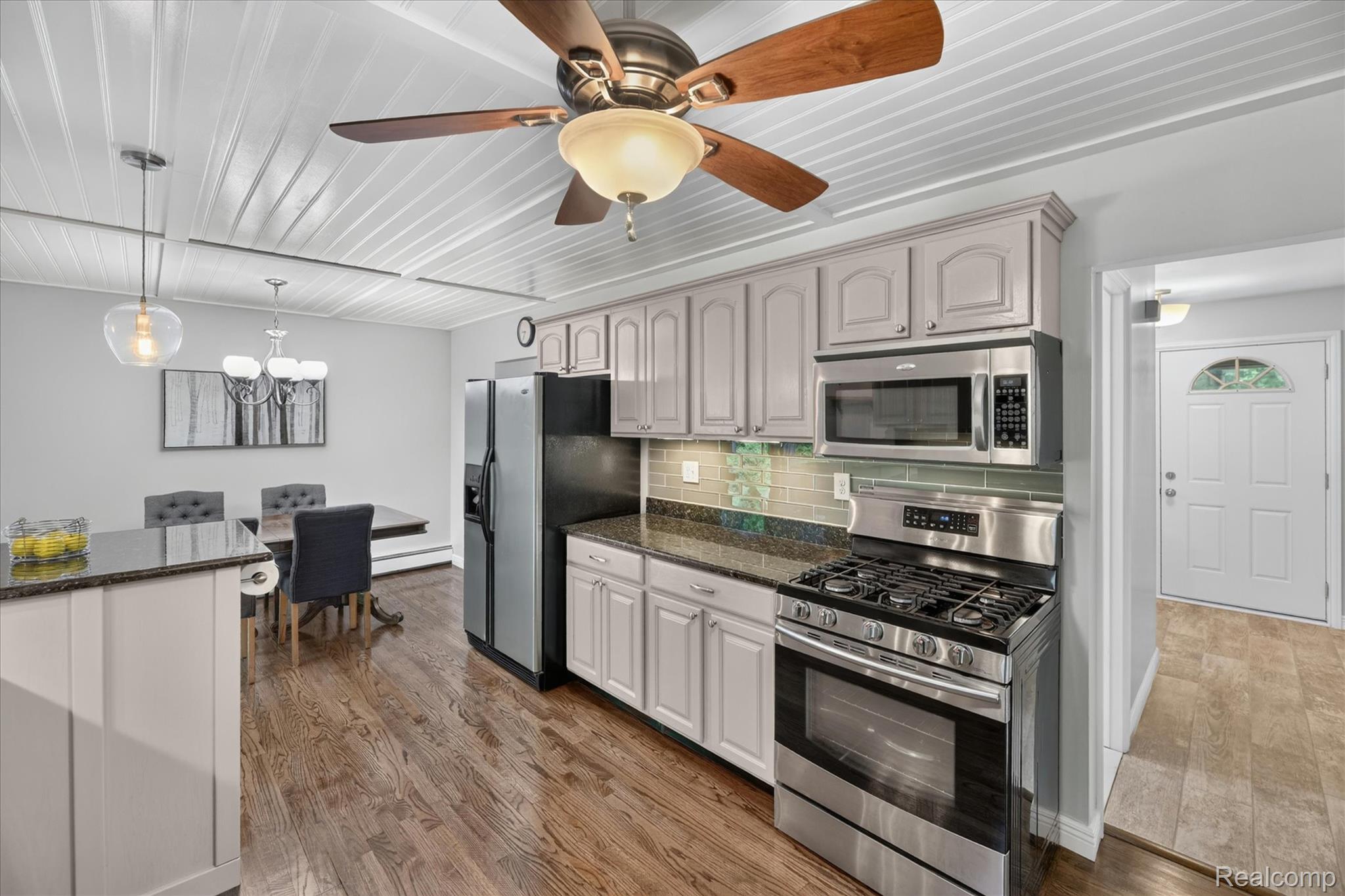 423 Sunset Property Photo 20