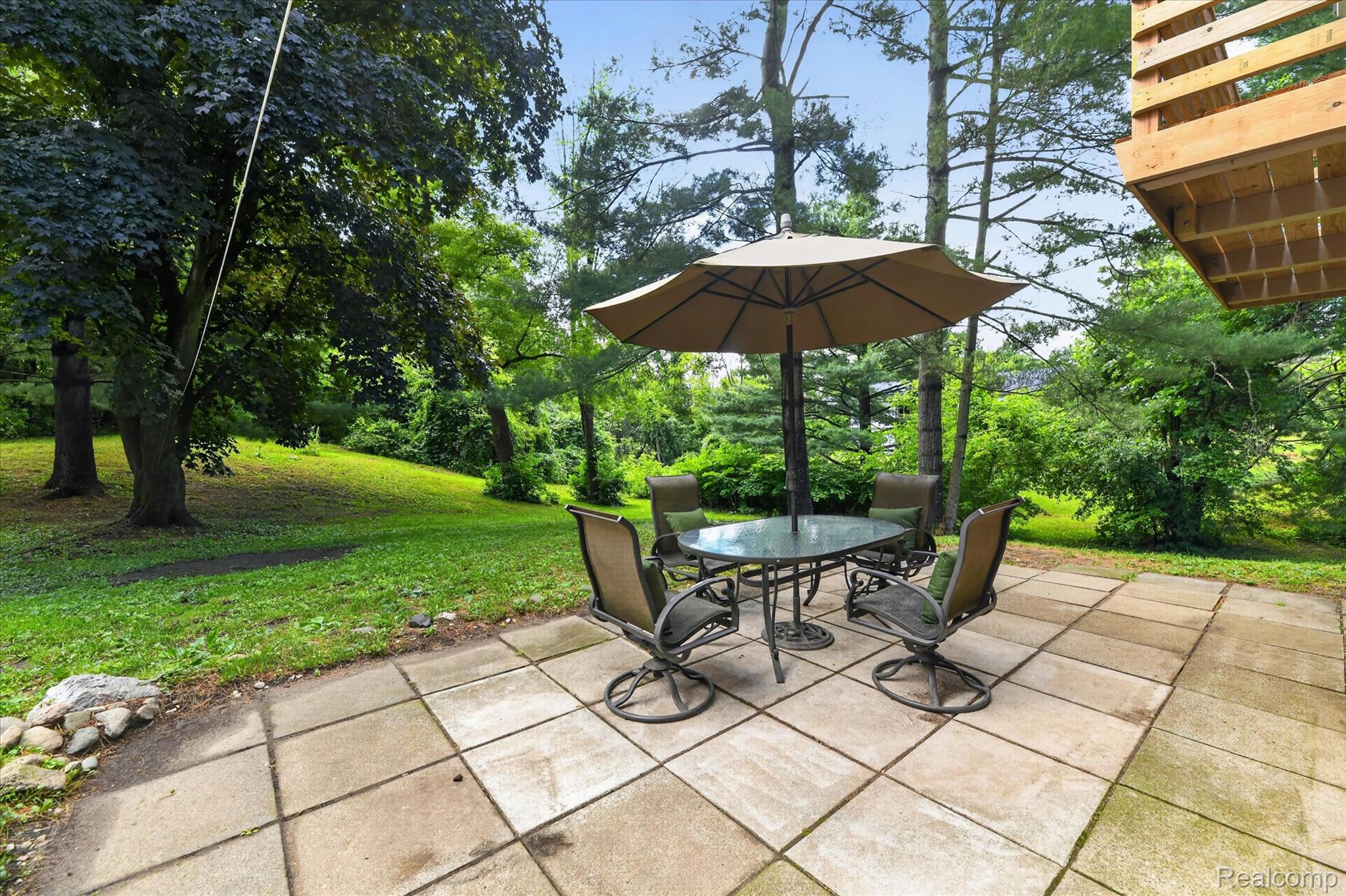 423 Sunset Property Photo 43