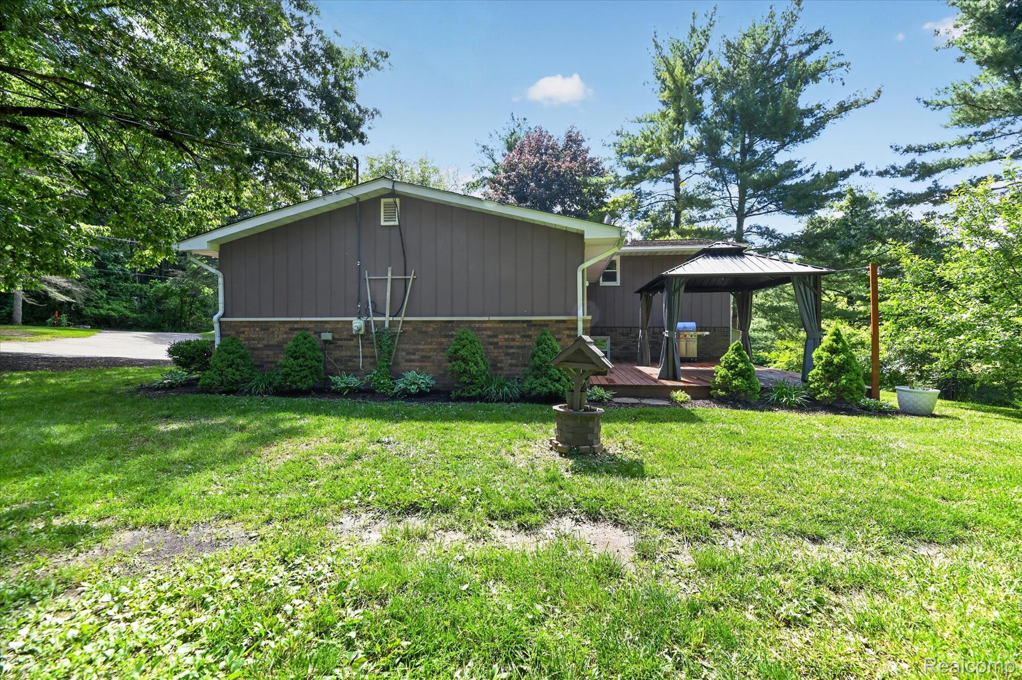 423 Sunset Property Photo 49