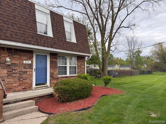 6351 Beechfield Drive Property Photo 2