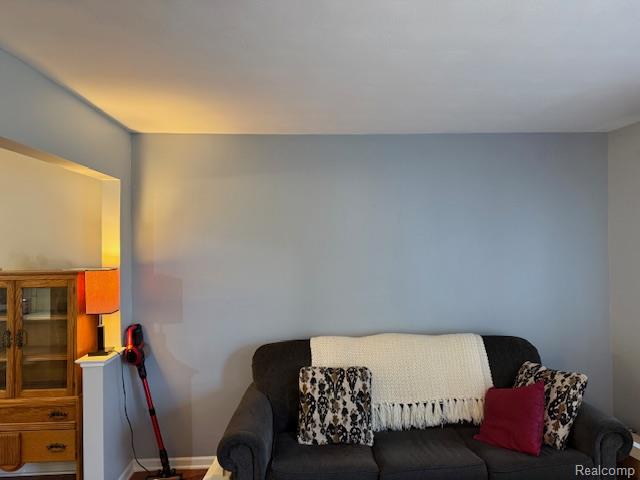 6351 Beechfield Drive Property Photo 20