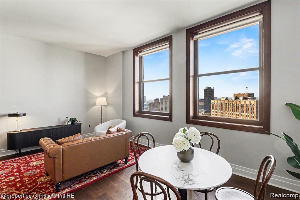 1 Park Avenue 1511 Property Photo 8