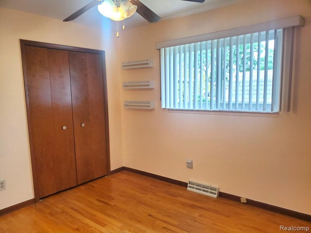 37515 Agar Drive Property Photo 16