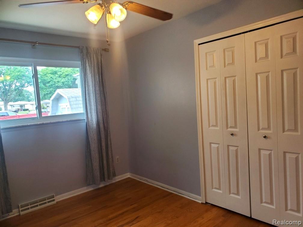 37515 Agar Drive Property Photo 18