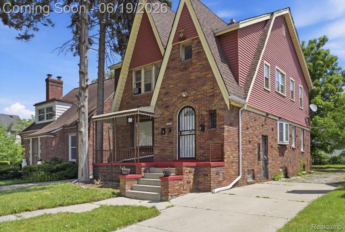 13572 Saint Marys Street Property Photo 3